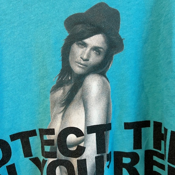 Marc Jacobs "Protect The Skin You're In" Helena Christensen Large - 80% OFF SALE - Picture 3 of 7